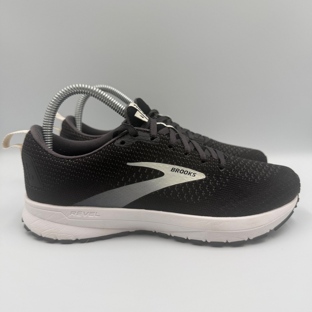 Brooks Revel 4 Women's Size 6.5 Running Shoes Athletic Black Sneaker 1203371B063